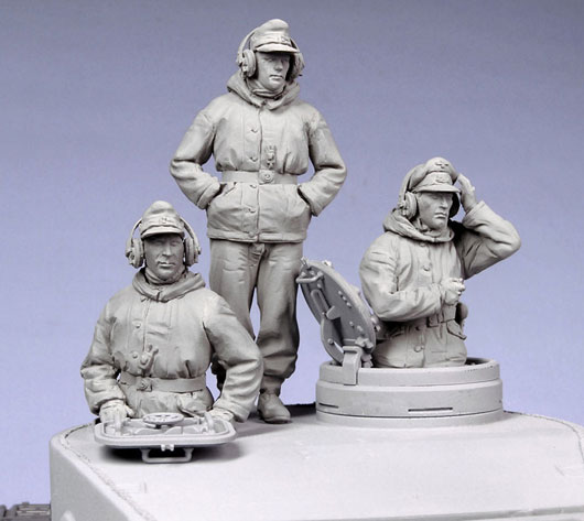 tank resin figures